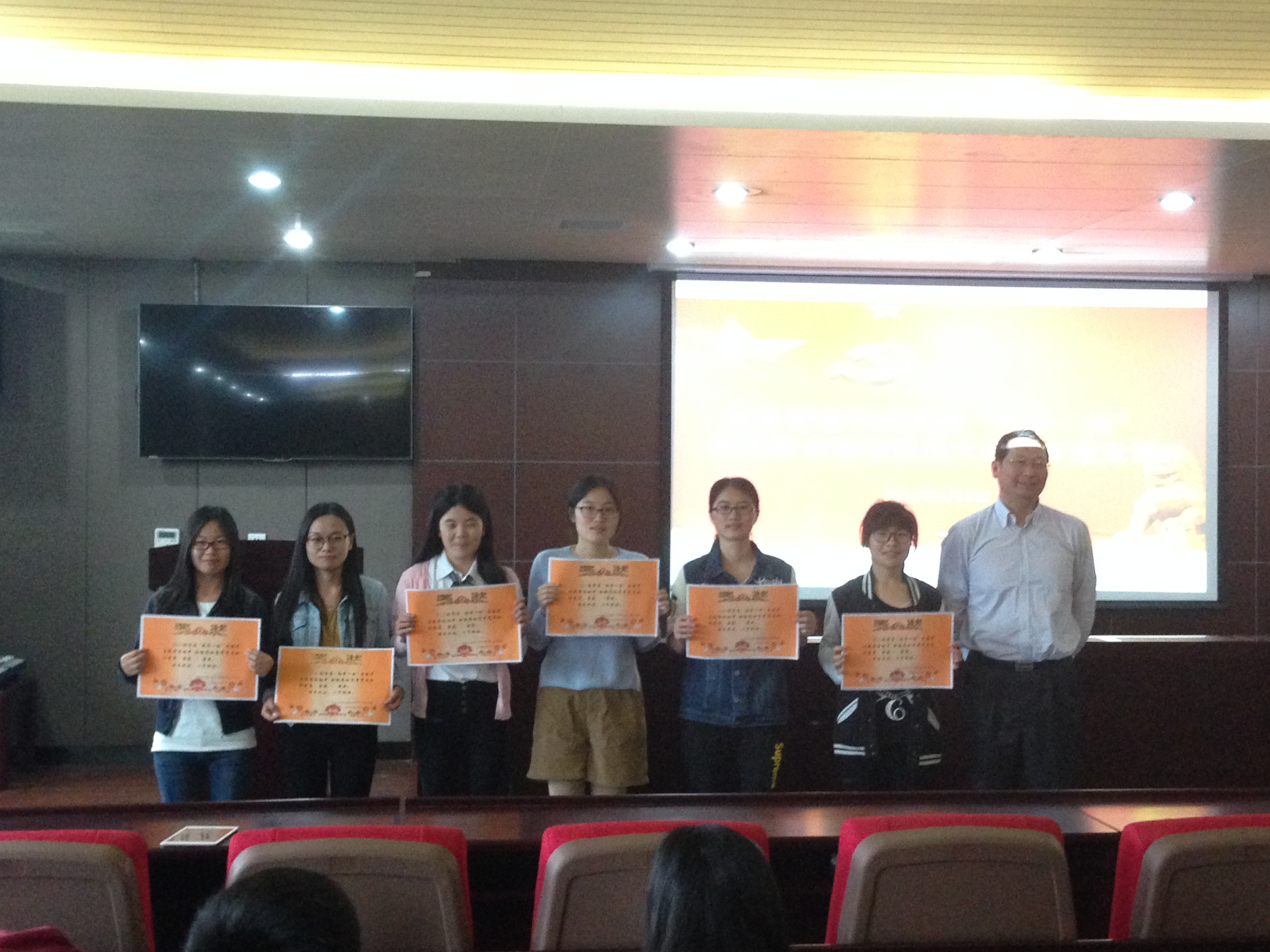 1465302248603076238.jpg 4.jpg